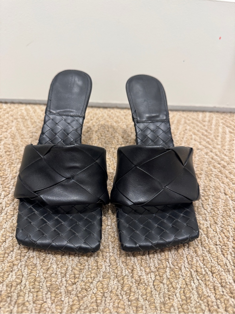 Bottega Veneta Black Intrecciato Leather Mule Sandal Heels Size 39
